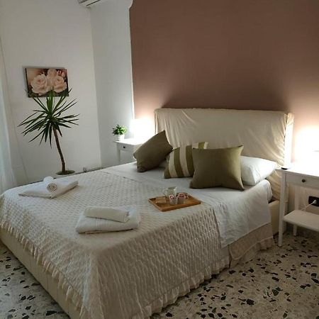 Domus Dali' Apartment Napoli Ngoại thất bức ảnh