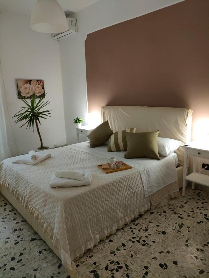 Domus Dali' Apartment Napoli Ngoại thất bức ảnh