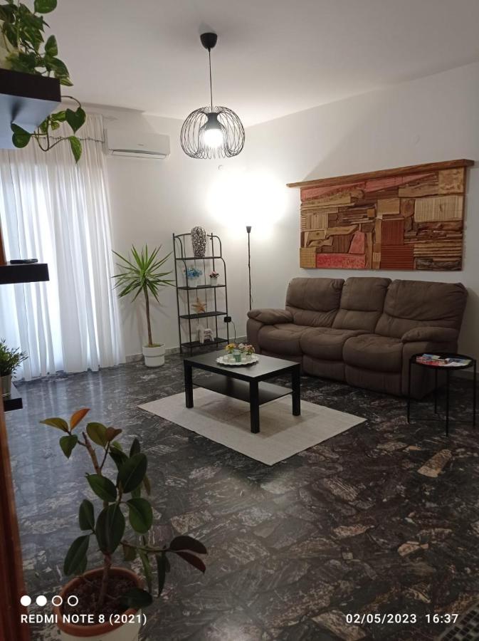 Domus Dali' Apartment Napoli Ngoại thất bức ảnh