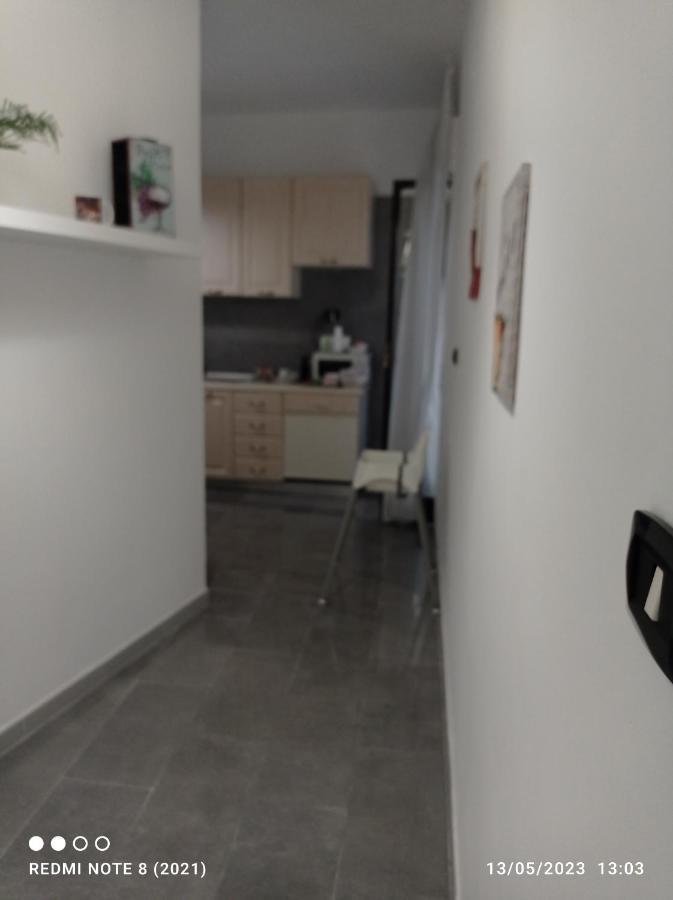 Domus Dali' Apartment Napoli Ngoại thất bức ảnh